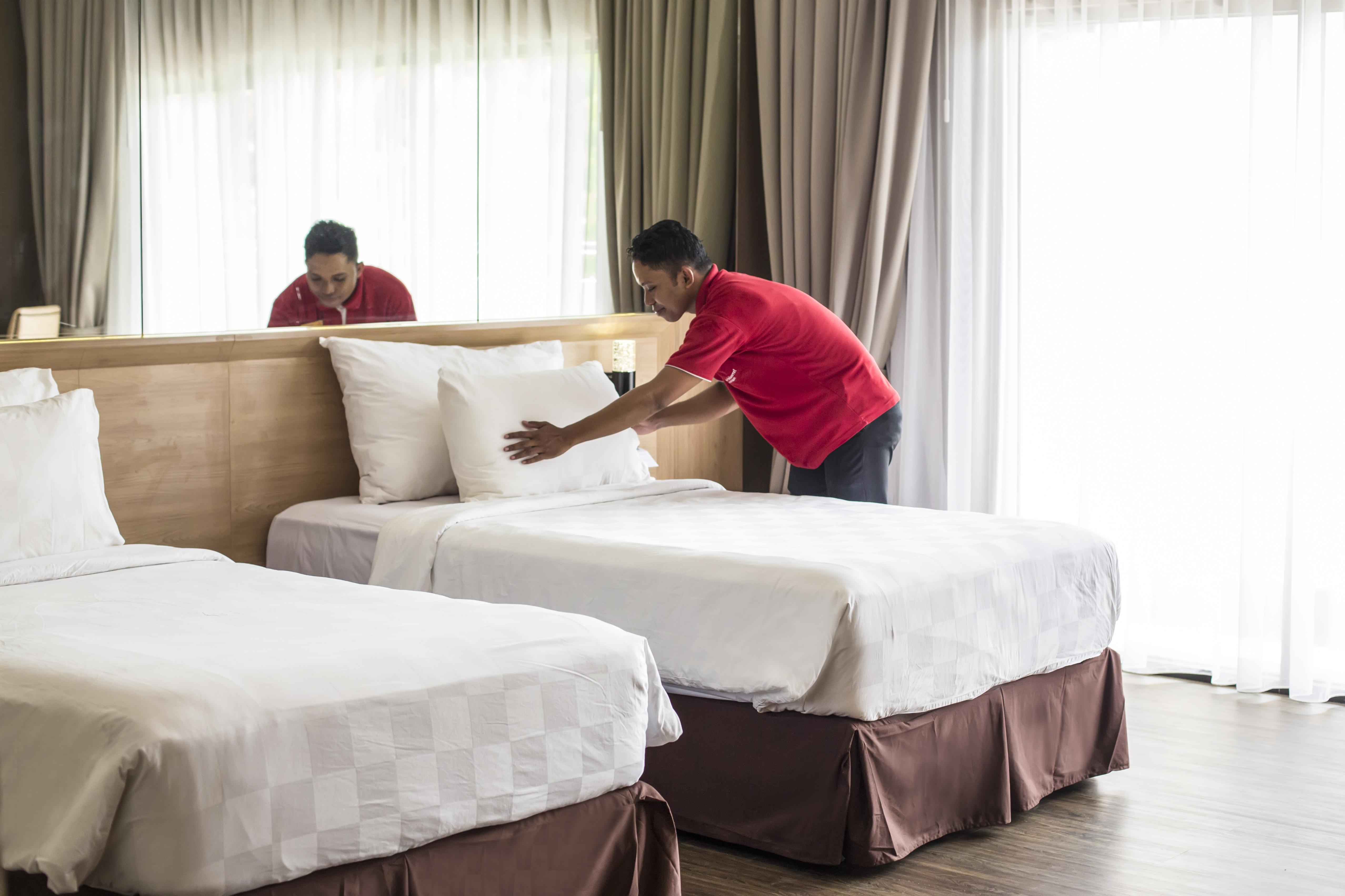 Swiss-Belhotel Manokwari Esterno foto