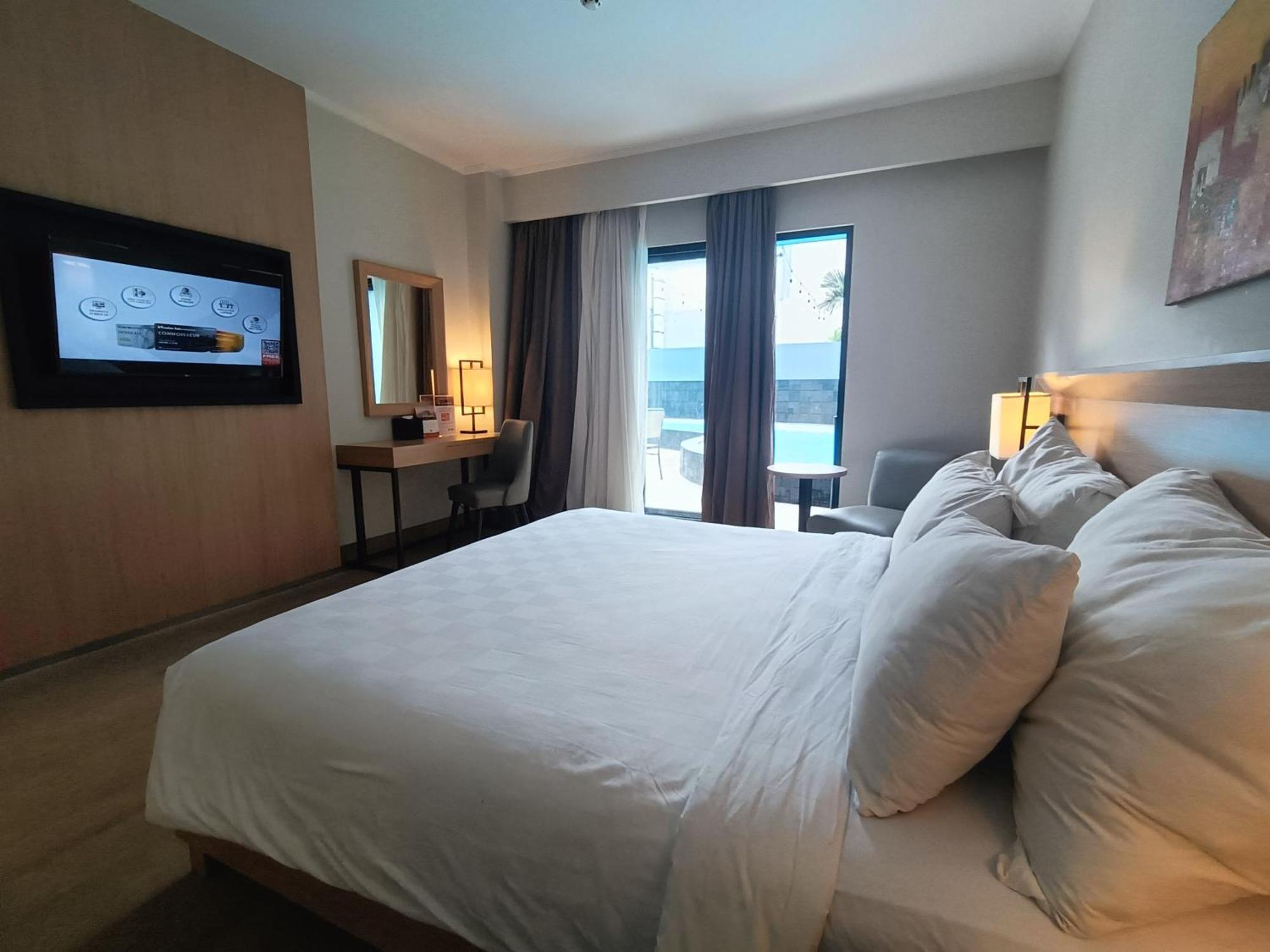 Swiss-Belhotel Manokwari Esterno foto