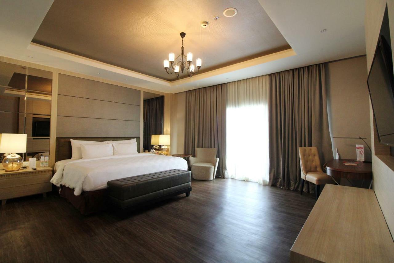 Swiss-Belhotel Manokwari Esterno foto